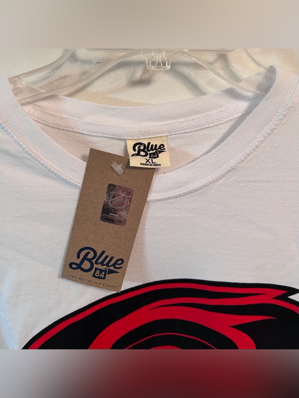 NWT Carolina Hurricanes Blue84 Road Tonal Dyed Tee size XL - Picture 3 of 3
